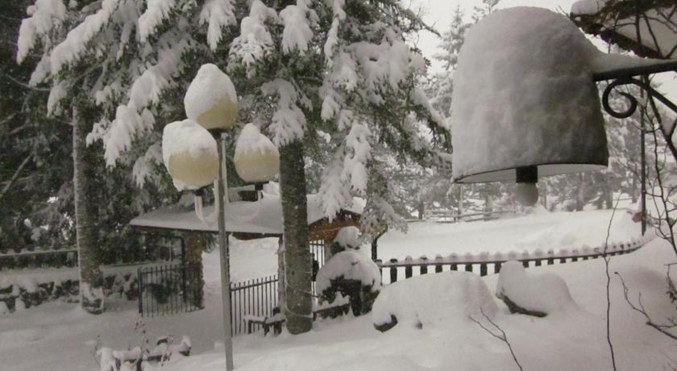 Hotel Orso Bianco Pescasseroli Buitenkant foto